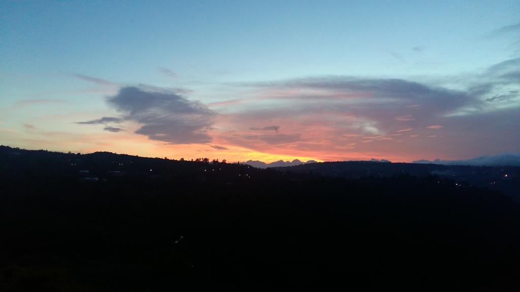 Hill Top Villa Panchgani Zewnętrze zdjęcie